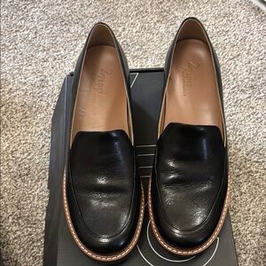 Naturalizer Black Leather Loafers